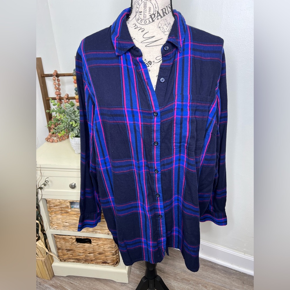 EVRI Plaid Button Down Long Sleeve Top